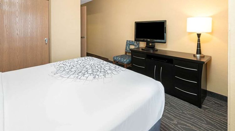 La Quinta Inn & Suites Logan Room