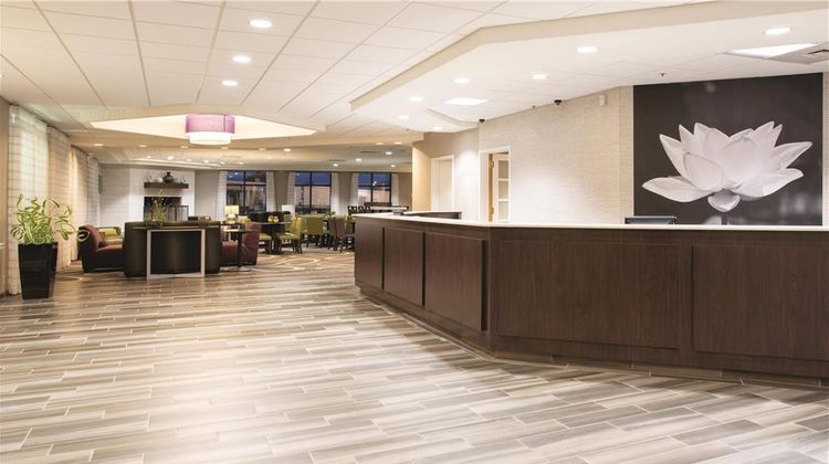 La Quinta Inn & Suites Englewood Tech Ct Lobby