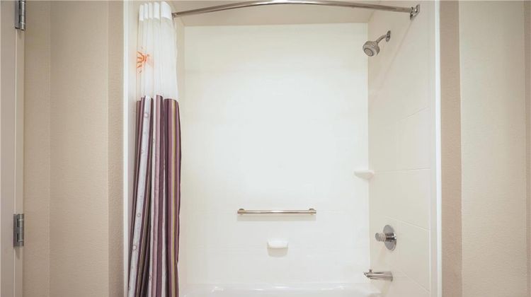 La Quinta Inn & Suites Englewood Tech Ct Suite