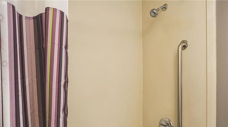 La Quinta Inn & Suites Englewood Tech Ct Suite