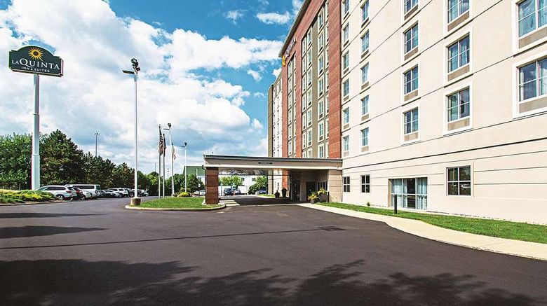 <b>La Quinta Inn & Suites Sharonville Exterior</b>. Images powered by <a href="https://iceportal.shijigroup.com/" title="IcePortal" target="_blank">IcePortal</a>.