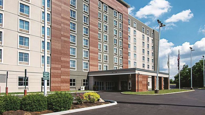 <b>La Quinta Inn & Suites Sharonville Exterior</b>. Images powered by <a href="https://iceportal.shijigroup.com/" title="IcePortal" target="_blank">IcePortal</a>.
