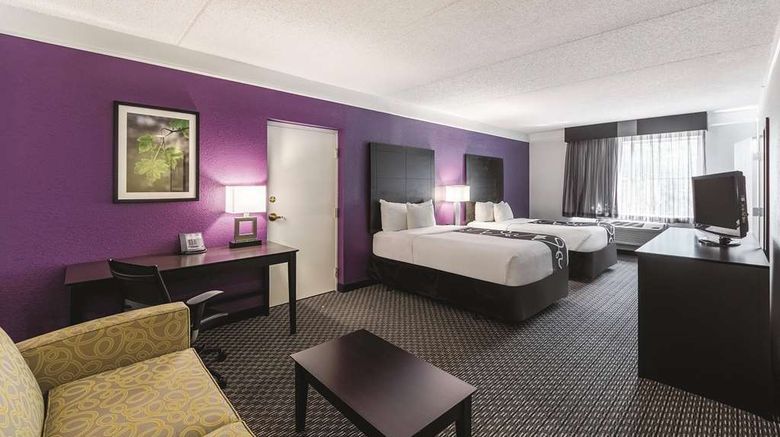 <b>La Quinta Inn/Stes San Antonio Downtown Room</b>. Images powered by <a href="https://iceportal.shijigroup.com/" title="IcePortal" target="_blank">IcePortal</a>.