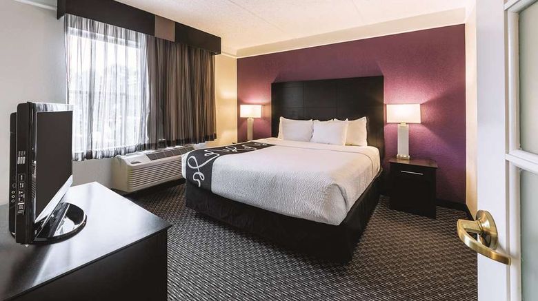 <b>La Quinta Inn/Stes San Antonio Downtown Suite</b>. Images powered by <a href="https://iceportal.shijigroup.com/" title="IcePortal" target="_blank">IcePortal</a>.