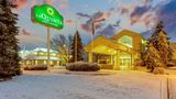 <b>La Quinta Inn & Suites Appleton Exterior</b>. Images powered by <a href="https://iceportal.shijigroup.com/" title="IcePortal" target="_blank">IcePortal</a>.