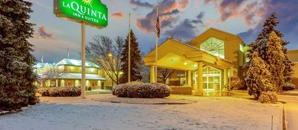 La Quinta Inn & Suites Appleton Exterior