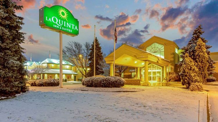 La Quinta Inn & Suites Appleton Exterior