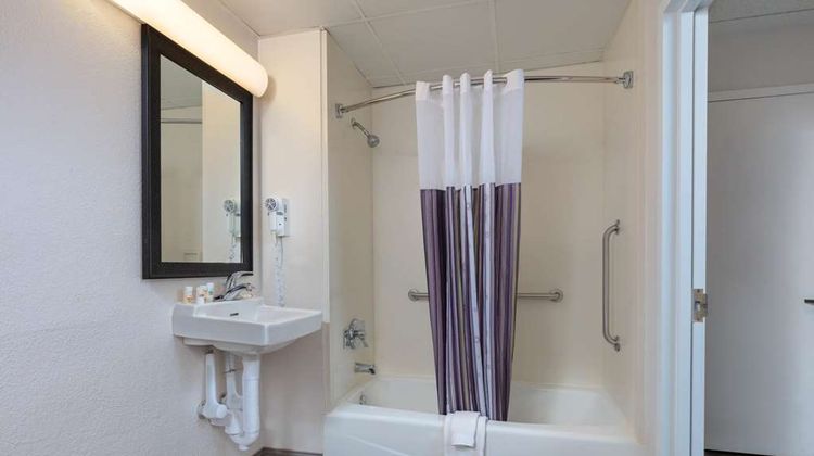 La Quinta Inn & Suites Clifton Room