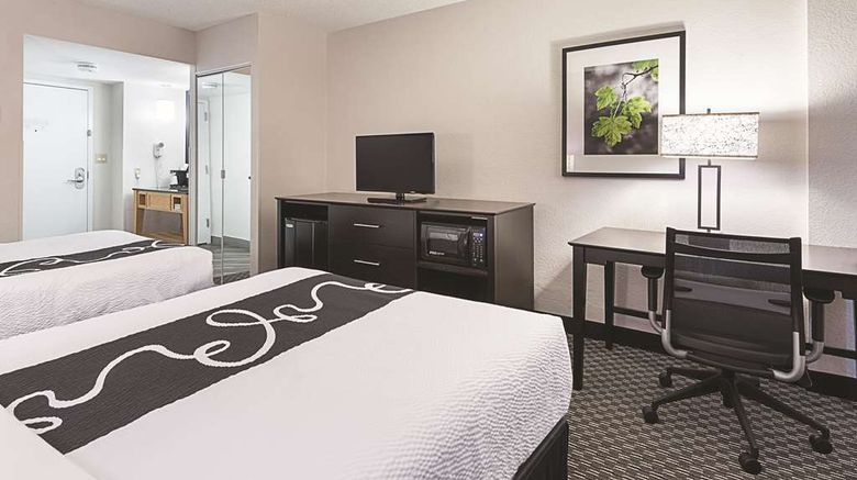 <b>La Quinta Inn Plantation Room</b>. Images powered by <a href="https://iceportal.shijigroup.com/" title="IcePortal" target="_blank">IcePortal</a>.