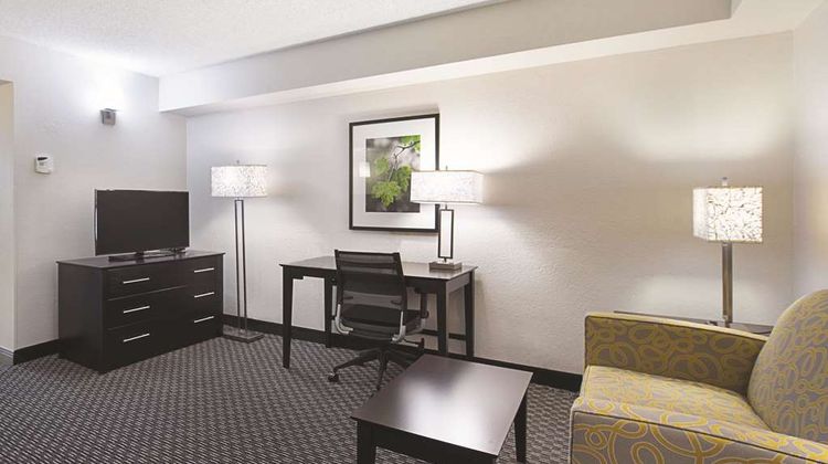 La Quinta Inn Plantation Suite
