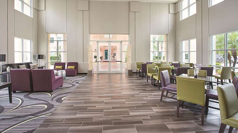 <b>La Quinta Inn Plantation Lobby</b>. Images powered by <a href="https://iceportal.shijigroup.com/" title="IcePortal" target="_blank">IcePortal</a>.