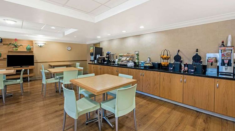 La Quinta Inn West Palm Beach Restaurant