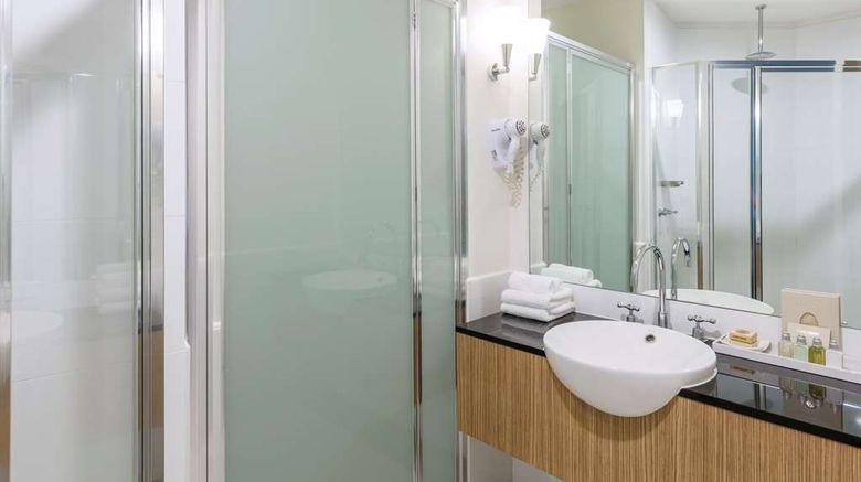 <b>RACV Goldfields Resort Creswick Room</b>. Images powered by <a href="https://iceportal.shijigroup.com/" title="IcePortal" target="_blank">IcePortal</a>.