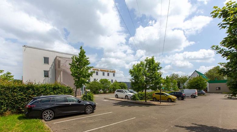 <b>Premiere Classe Chartres Sud-Barjouville Exterior</b>. Images powered by <a href="https://iceportal.shijigroup.com/" title="IcePortal" target="_blank">IcePortal</a>.