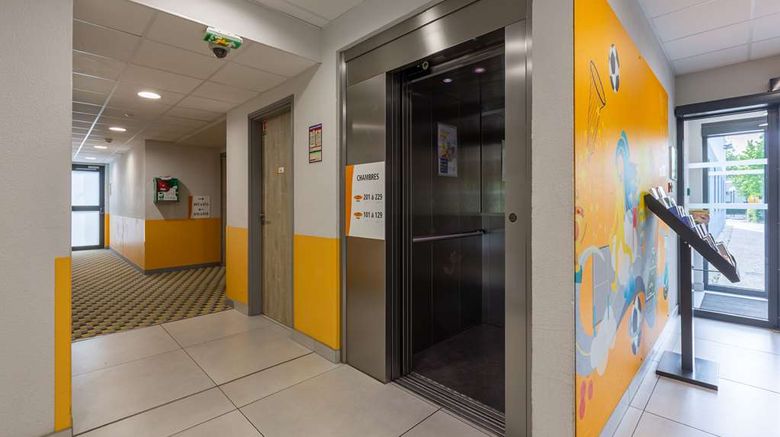 <b>Premiere Classe Chartres Sud-Barjouville Lobby</b>. Images powered by <a href="https://iceportal.shijigroup.com/" title="IcePortal" target="_blank">IcePortal</a>.