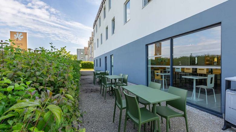 Premiere Classe Chartres Sud-Barjouville Exterior. Images powered by <a href="https://iceportal.shijigroup.com" target="_blank" rel="noopener">Ice Portal</a>.
