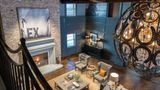 <b>Campbell House Lexington, Curio Coll Lobby</b>. Images powered by <a href="https://iceportal.shijigroup.com/" title="IcePortal" target="_blank">IcePortal</a>.