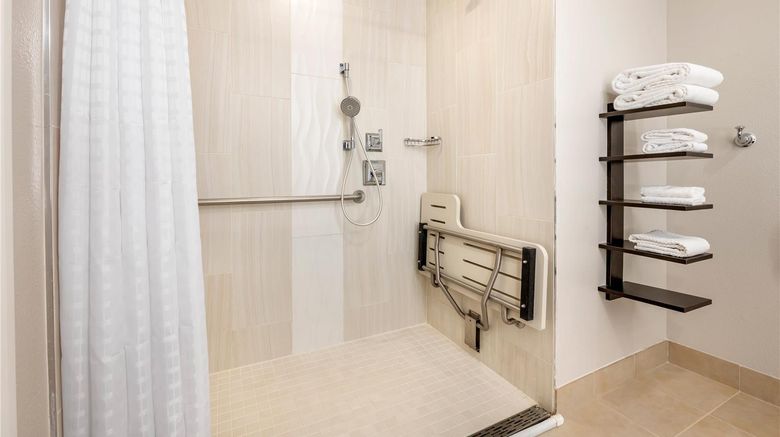 <b>Hilton Grand Vacations Club Las Palmeras Room</b>. Images powered by <a href="https://iceportal.shijigroup.com/" title="IcePortal" target="_blank">IcePortal</a>.