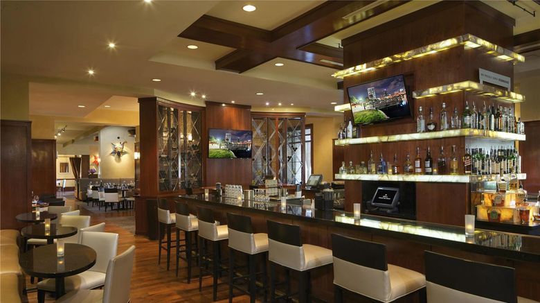 <b>Hilton Grand Vacations Club Las Palmeras Restaurant</b>. Images powered by <a href="https://iceportal.shijigroup.com/" title="IcePortal" target="_blank">IcePortal</a>.