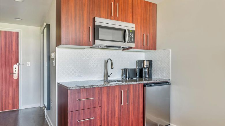 <b>Hilton Grand Vacations Club Las Palmeras Other</b>. Images powered by <a href="https://iceportal.shijigroup.com/" title="IcePortal" target="_blank">IcePortal</a>.