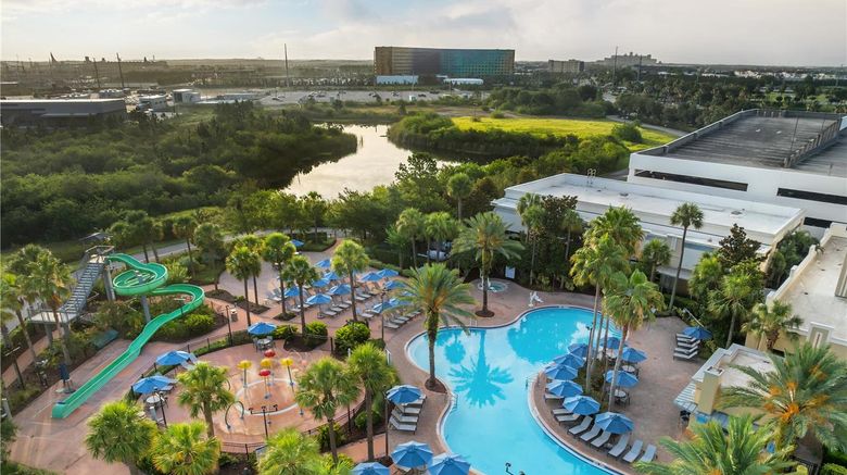 <b>Hilton Grand Vacations Club Las Palmeras Pool</b>. Images powered by <a href="https://iceportal.shijigroup.com/" title="IcePortal" target="_blank">IcePortal</a>.