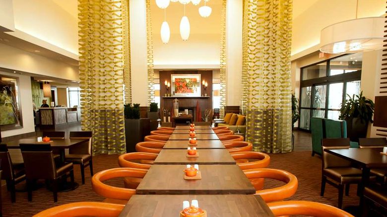 <b>Hilton Garden Inn San Antonio-Live Oak Restaurant</b>. Images powered by <a href="https://iceportal.shijigroup.com/" title="IcePortal" target="_blank">IcePortal</a>.