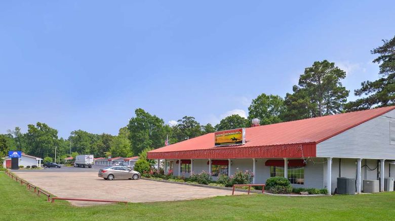 <b>Americas Best Value Inn Winnsboro Exterior</b>. Images powered by <a href="https://iceportal.shijigroup.com/" title="IcePortal" target="_blank">IcePortal</a>.
