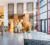 Golden Tulip Amneville Lobby