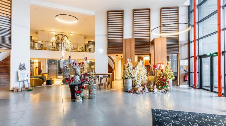 Golden Tulip Amneville Lobby