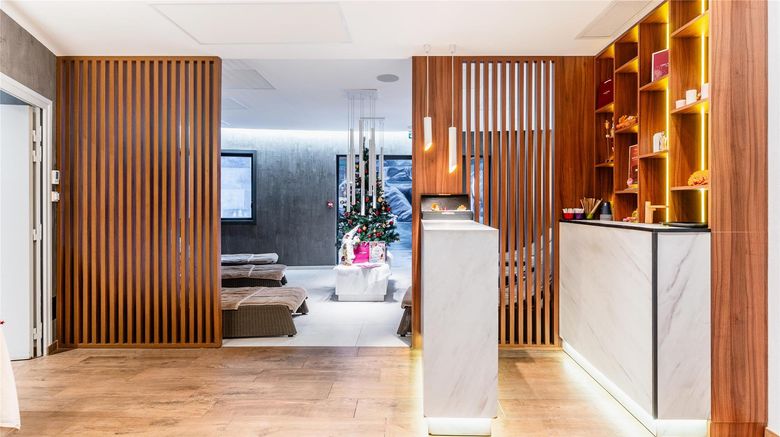 <b>Golden Tulip Amneville Spa</b>. Images powered by <a href="https://iceportal.shijigroup.com/" title="IcePortal" target="_blank">IcePortal</a>.