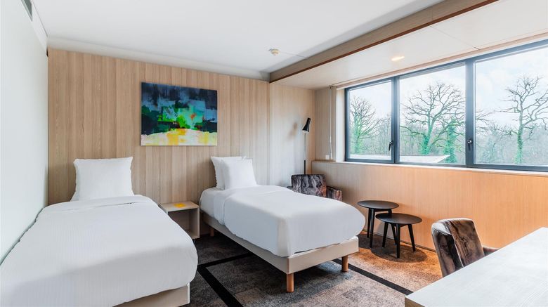 <b>Golden Tulip Amneville Suite</b>. Images powered by <a href="https://iceportal.shijigroup.com/" title="IcePortal" target="_blank">IcePortal</a>.