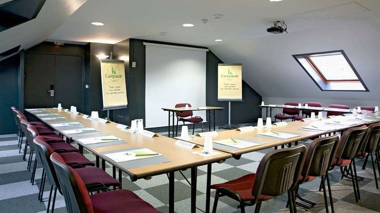 <b>Campanile Hotel Amiens-Glisy Lobby</b>. Images powered by <a href="https://iceportal.shijigroup.com/" title="IcePortal" target="_blank">IcePortal</a>.