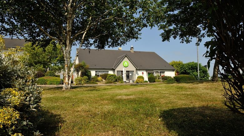 <b>Campanile Lorient Lanester Exterior</b>. Images powered by <a href="https://iceportal.shijigroup.com/" title="IcePortal" target="_blank">IcePortal</a>.