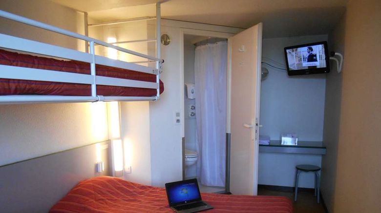 <b>Premiere Classe Montlucon-St Victor Room</b>. Images powered by <a href="https://iceportal.shijigroup.com/" title="IcePortal" target="_blank">IcePortal</a>.