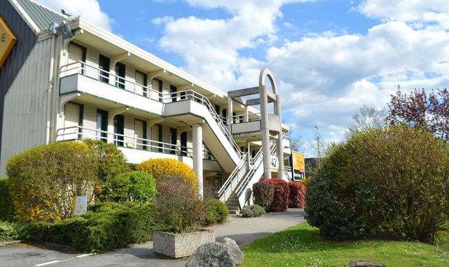 Premiere Classe Chambery Exterior
