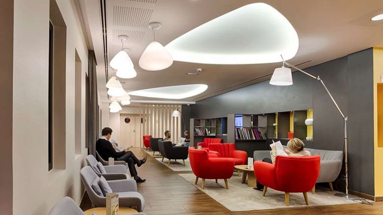 <b>Kyriad Prestige-Zenith-Palais de Sports Lobby</b>. Images powered by <a href="https://iceportal.shijigroup.com/" title="IcePortal" target="_blank">IcePortal</a>.