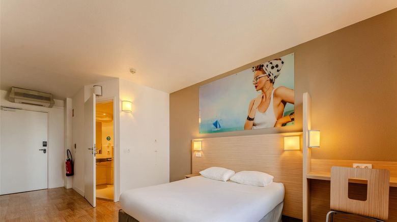 <b>Kyriad Direct Arras-St Laurent Blangy Room</b>. Images powered by <a href="https://iceportal.shijigroup.com/" title="IcePortal" target="_blank">IcePortal</a>.
