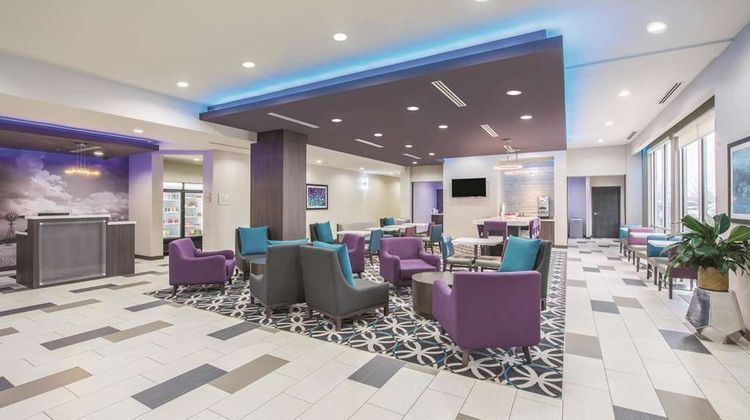 La Quinta Inn & Suites Enid Lobby