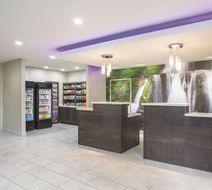 La Quinta Inn & Suites Hopkinsville Lobby