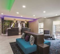 La Quinta Inn & Suites Hopkinsville Lobby