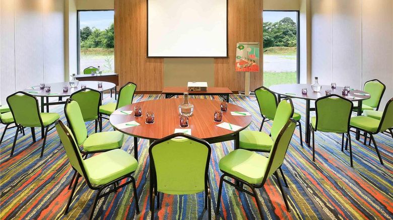 <b>Ibis Styles Bogor Raya Meeting</b>. Images powered by <a href="https://iceportal.shijigroup.com/" title="IcePortal" target="_blank">IcePortal</a>.