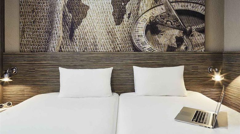 <b>Ibis Styles Hyeres Rooftop & Spa Room</b>. Images powered by <a href="https://iceportal.shijigroup.com/" title="IcePortal" target="_blank">IcePortal</a>.