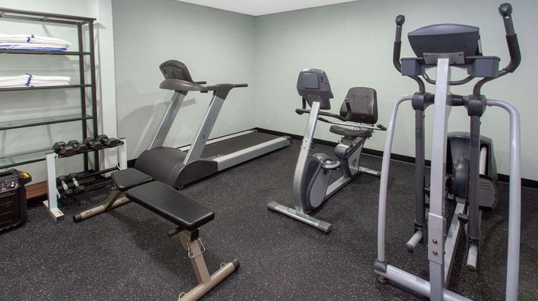 <b>Baymont Inn & Suites Grand Haven Health</b>. Images powered by <a href="https://iceportal.shijigroup.com/" title="IcePortal" target="_blank">IcePortal</a>.