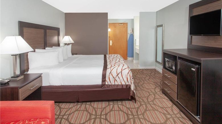 <b>Baymont Inn & Suites Grand Haven Room</b>. Images powered by <a href="https://iceportal.shijigroup.com/" title="IcePortal" target="_blank">IcePortal</a>.