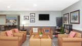 Baymont Inn & Suites Grand Haven Lobby