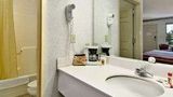 Baymont Inn & Suites Cave City Room