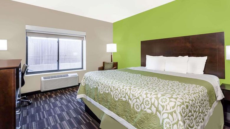 <b>Days Inn & Suites Jamaica JFK Airport Room</b>. Images powered by <a href="https://iceportal.shijigroup.com/" title="IcePortal" target="_blank">IcePortal</a>.