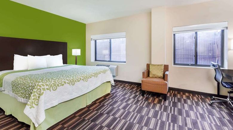 <b>Days Inn & Suites Jamaica JFK Airport Suite</b>. Images powered by <a href="https://iceportal.shijigroup.com/" title="IcePortal" target="_blank">IcePortal</a>.