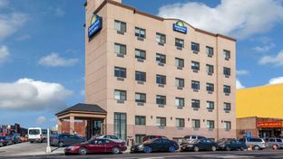 Days Inn & Suites Jamaica JFK Airport