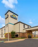 Days Inn Tulsa Central